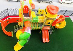 40001百老汇运动海盗船案例